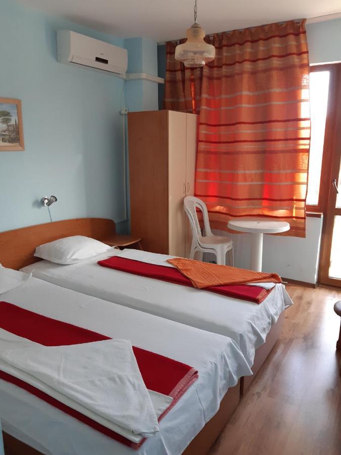 Nelly Guest House Sozopol Exterior foto