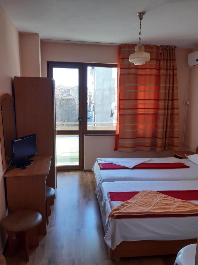 Nelly Guest House Sozopol Exterior foto