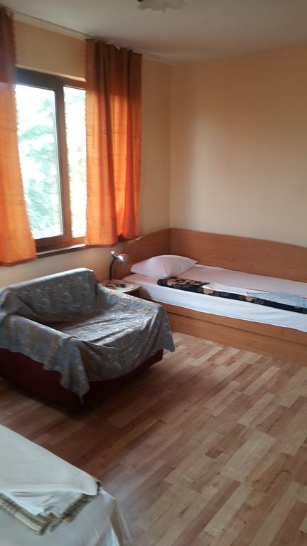 Nelly Guest House Sozopol Exterior foto